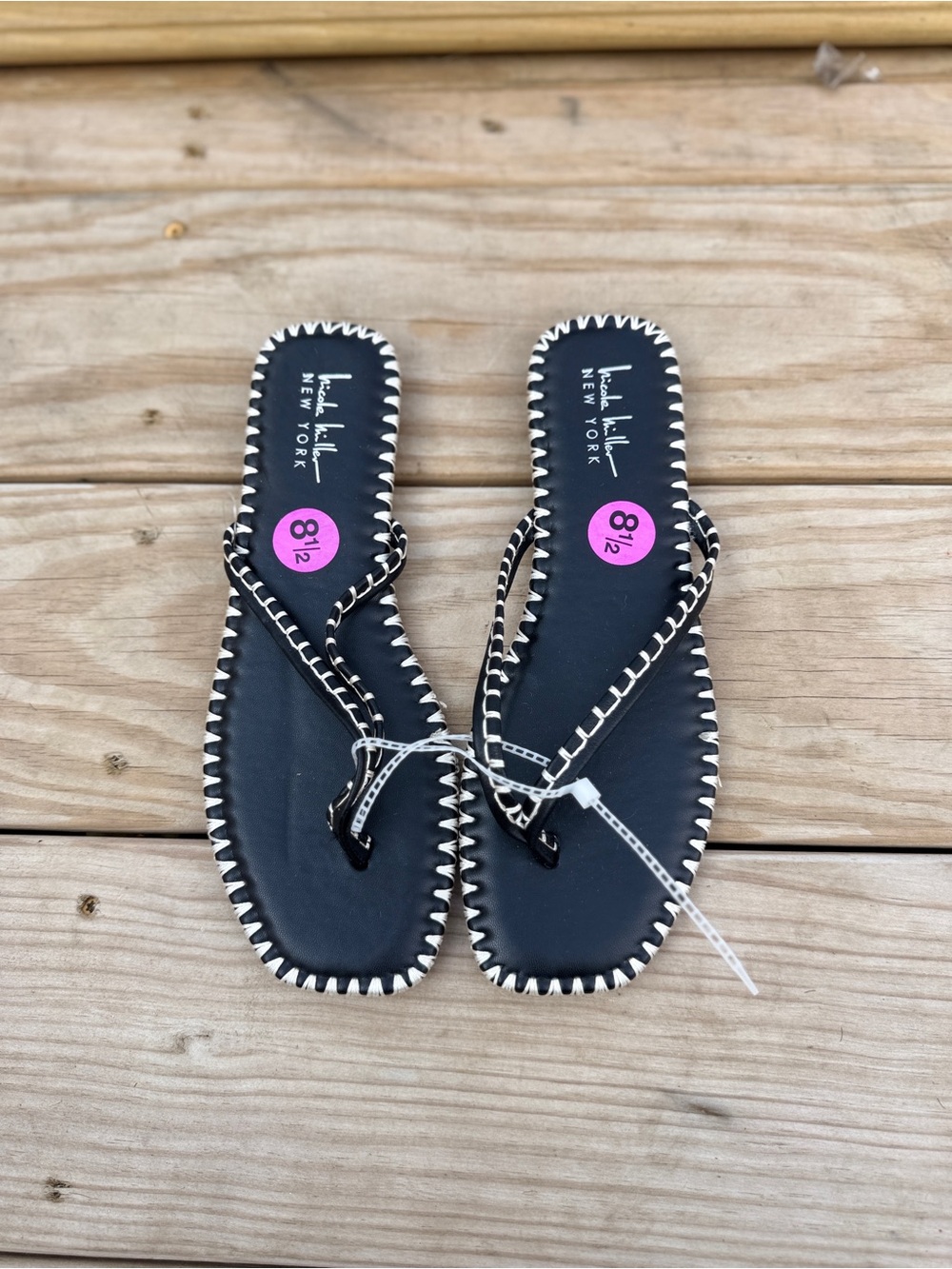 Nicole Miller Black Flip Flops with White Whipstitch Trim NWOT
